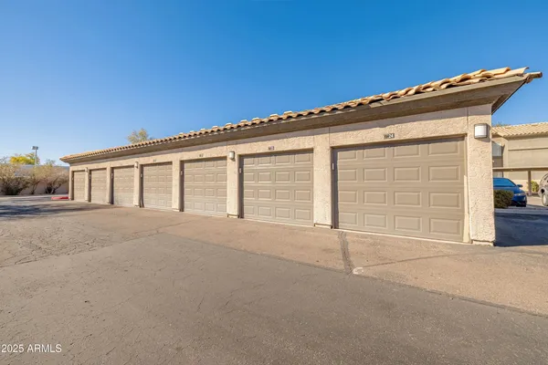 $1,316 | 17374 North 89th Avenue, Unit A1, Peoria, AZ 85382