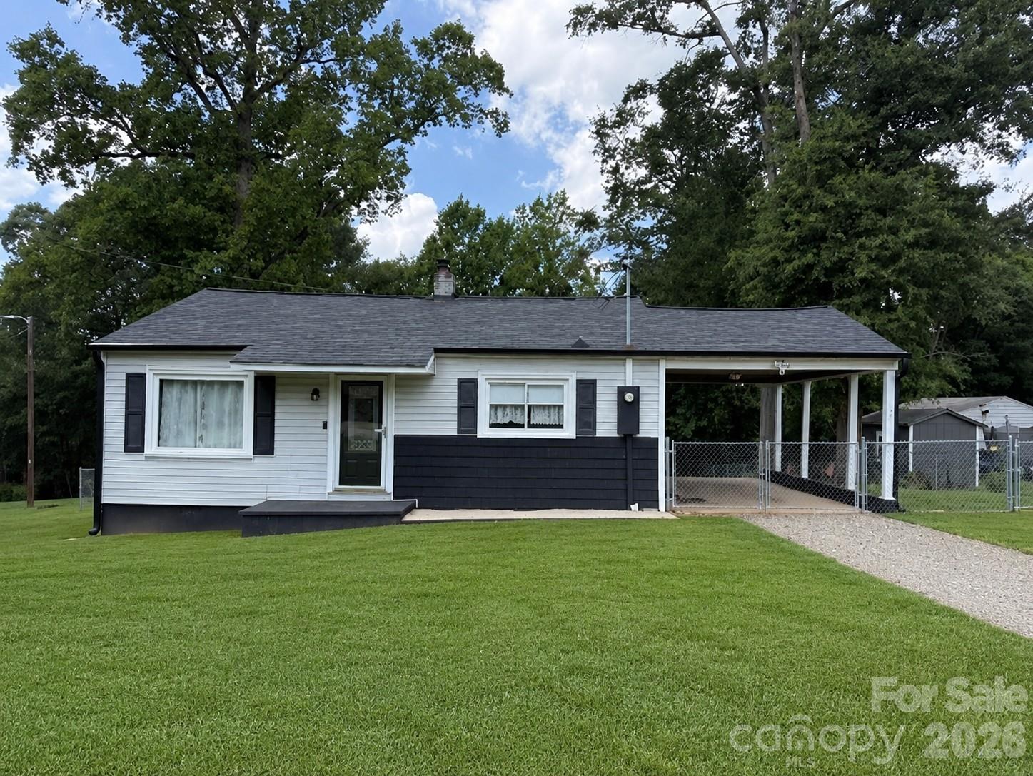 648 Summerow Road Stanley, NC 28164 - Photo 1 of 37