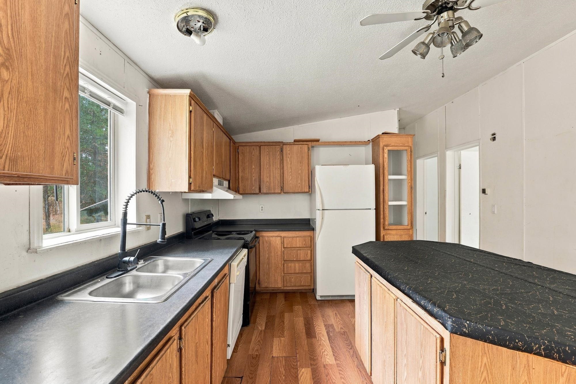 6442 Pascal Road Fruitland, WA 99129 - Photo 6 of 35 Gallery Image 6