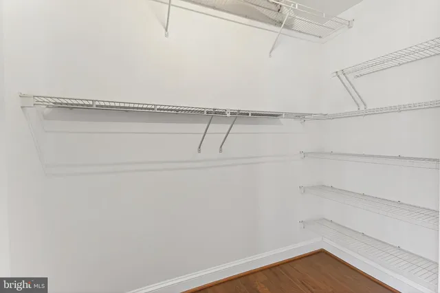 $1,275,000 | 1555 North Colonial Terrace, Unit 500, Arlington, VA 22209