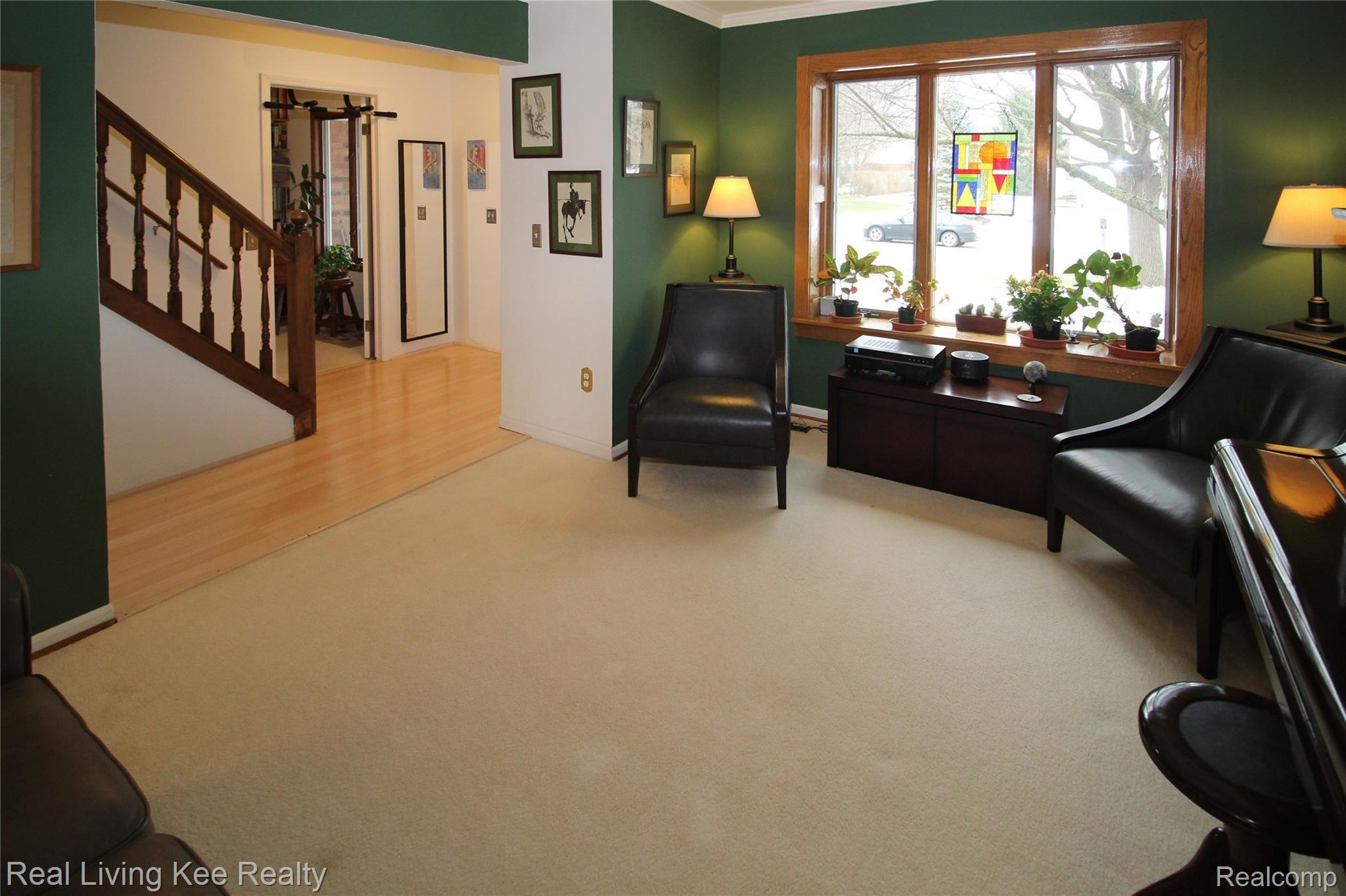 1577 Deerhurst Lane Rochester, MI 48307 - Photo 14 of 45 IMG_5952.jpg