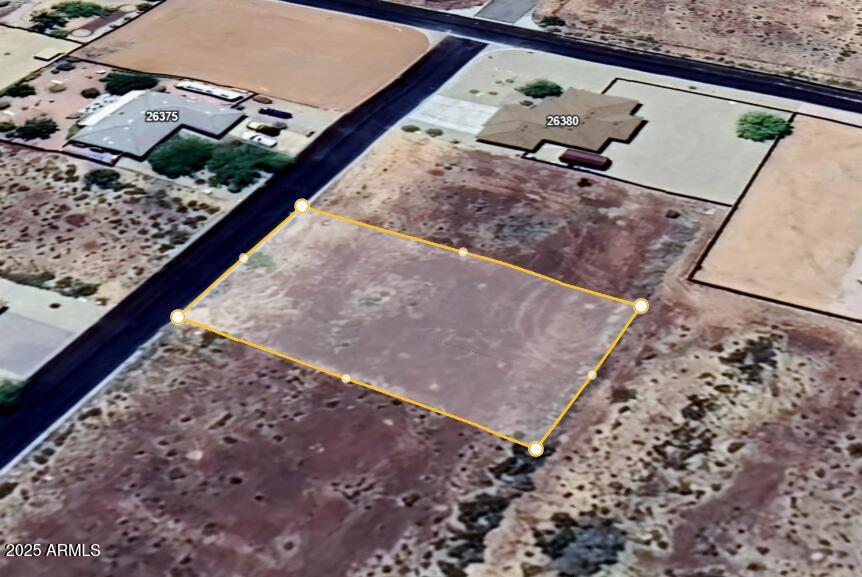 26360 Roxie Lane, Unit 68 Congress, AZ 85332 - Photo 3 of 9 Screenshot 2025-10-17 075854