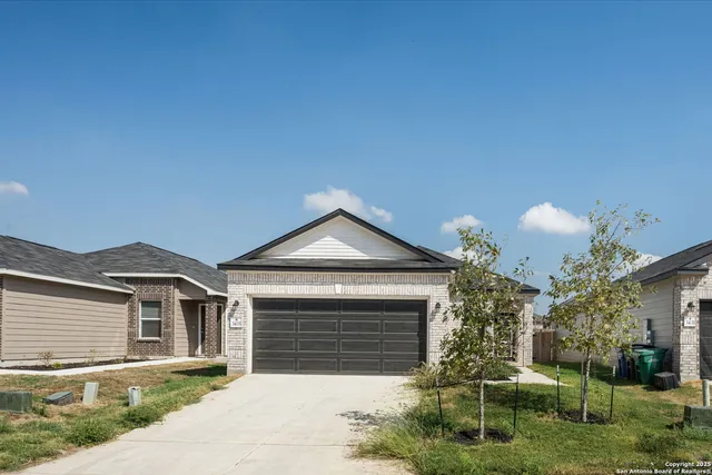 $1,700 | 3435 Old Almonte Drive, San Antonio, TX 78224