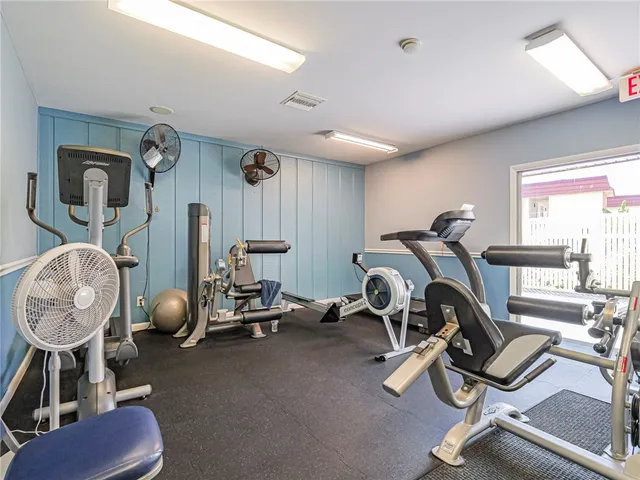 $1,475 | 11 Vista Palm Lane, Unit 103, Vero Beach, FL 32962