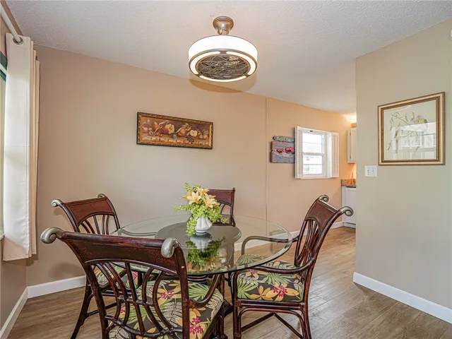 $1,475 | 11 Vista Palm Lane, Unit 103, Vero Beach, FL 32962