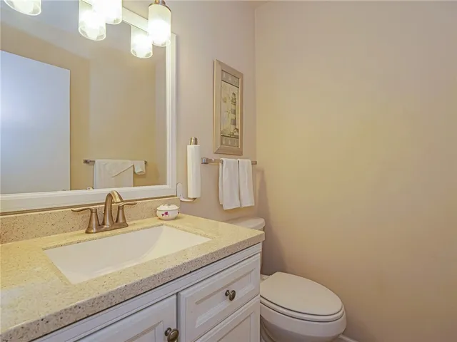 $1,475 | 11 Vista Palm Lane, Unit 103, Vero Beach, FL 32962