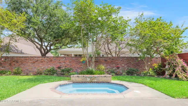 $565,000 | 116 Isaiah Drive, Lafayette, LA 70508