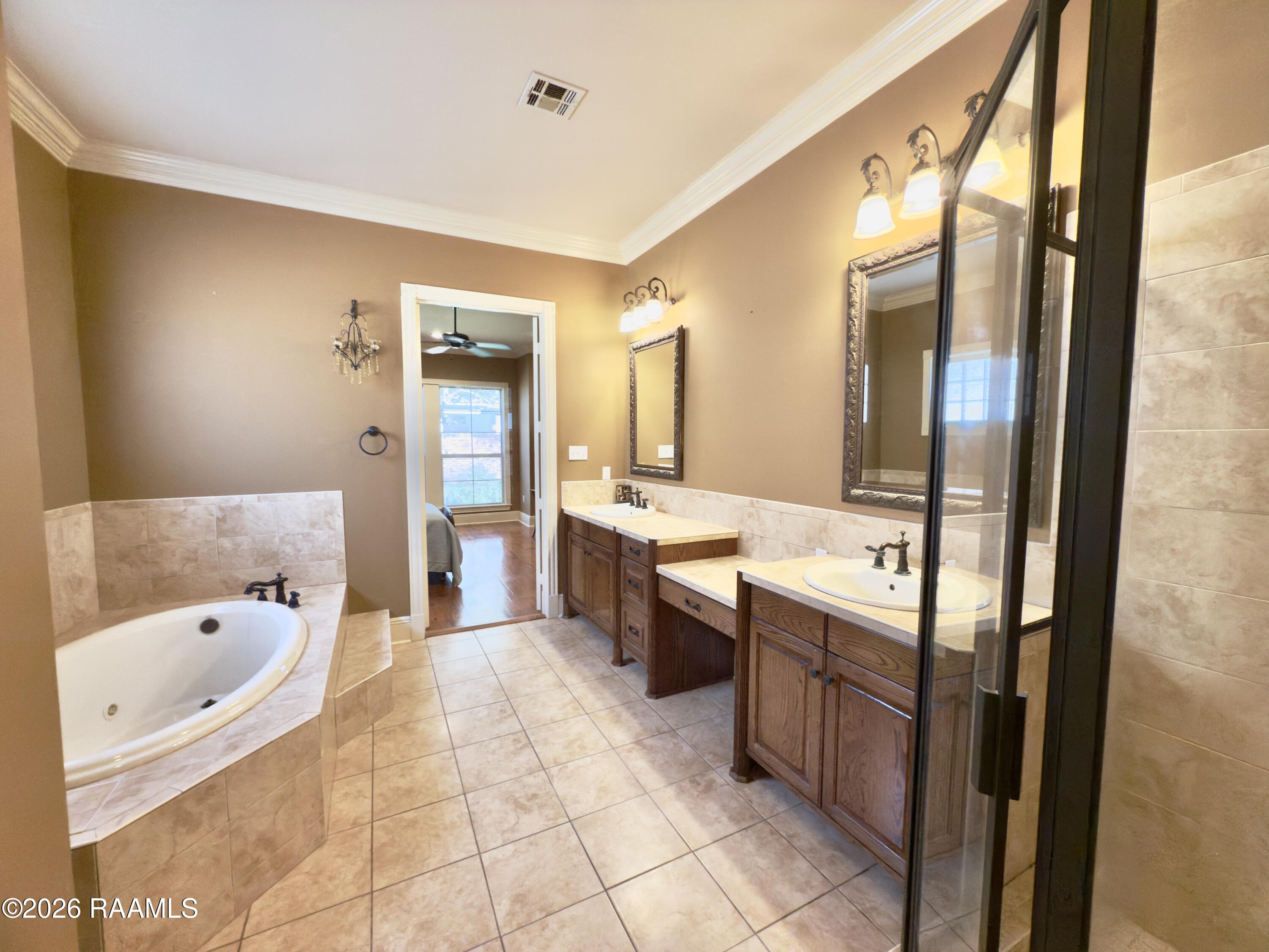 116 Isaiah Drive Lafayette, LA 70508 - Photo 28 of 39 116 Isaiah Primary Bath 2