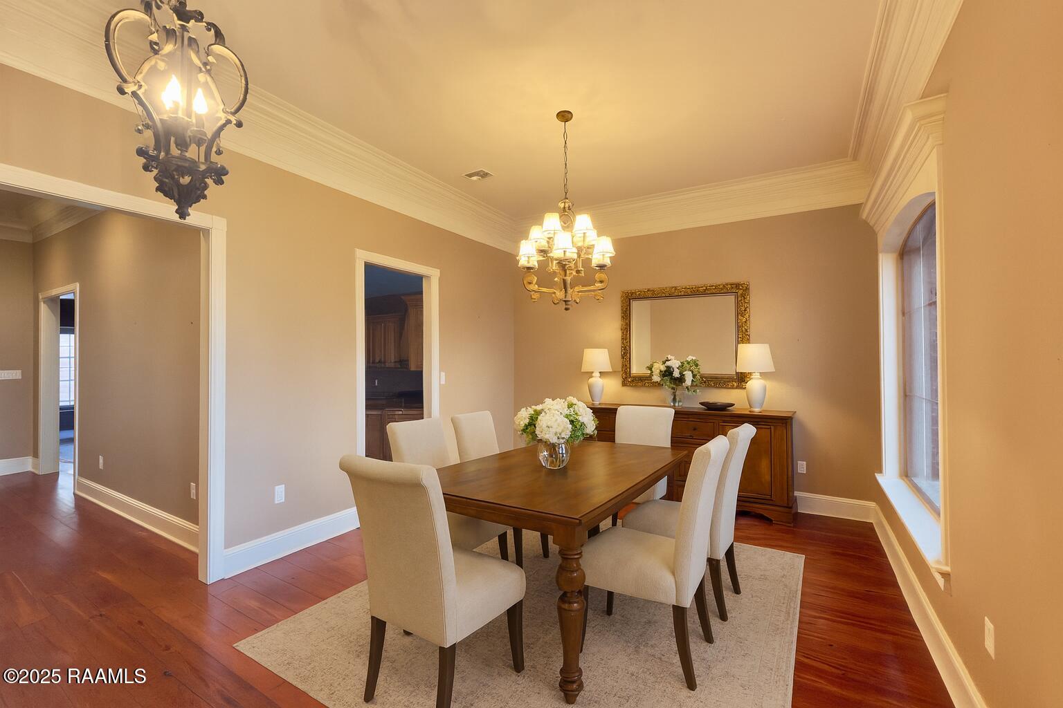 116 Isaiah Drive Lafayette, LA 70508 - Photo 8 of 39 116 Isaiah virtually staged dining room