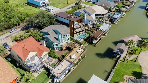 $524,000 | 1315 23rd Street, Dickinson, TX 77539