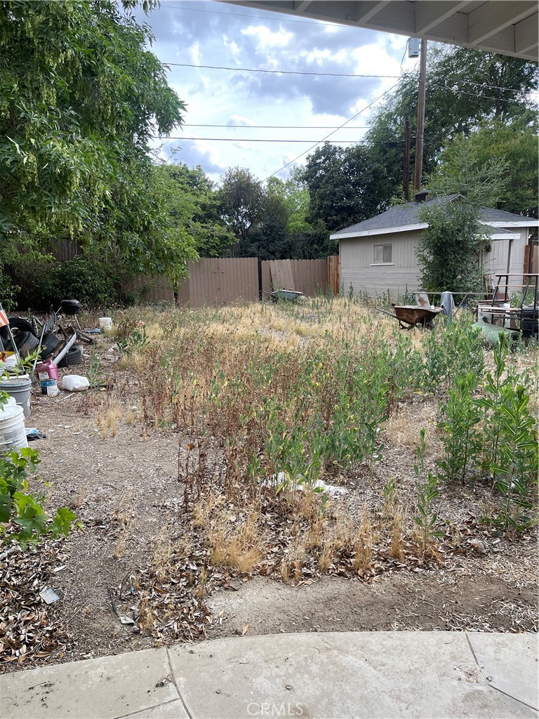 4744 Cover Street Riverside, CA 92506 - Photo 6 of 7