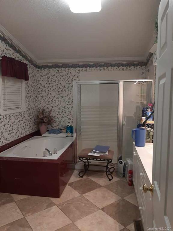 6029 Naked Creek Road Conover, NC 28613 - Photo 5 of 7 Gallery Image 5
