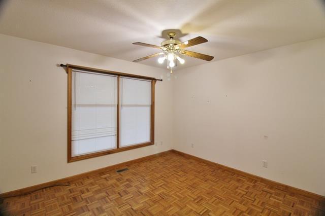 1765 Stump Hollow Road, Unit 52 Spring City, TN 37381 - Photo 13 of 50 13-main level front bedroom