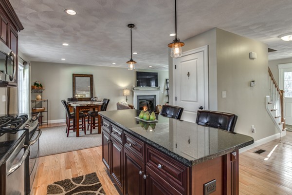 8 Pleasant Road Wilmington, MA 01887 - Photo 15 of 27