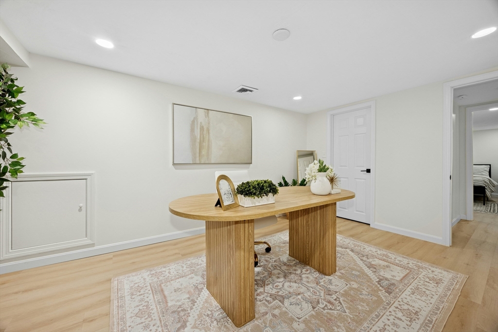 8 Old Farm Road Hanover, MA 02339 - Photo 28 of 38 Gallery Image 28