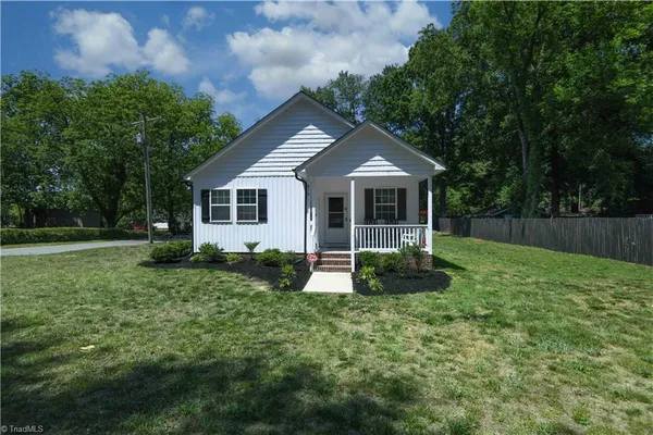 $245,900 | 816 Barnes Street, Reidsville, NC 27320