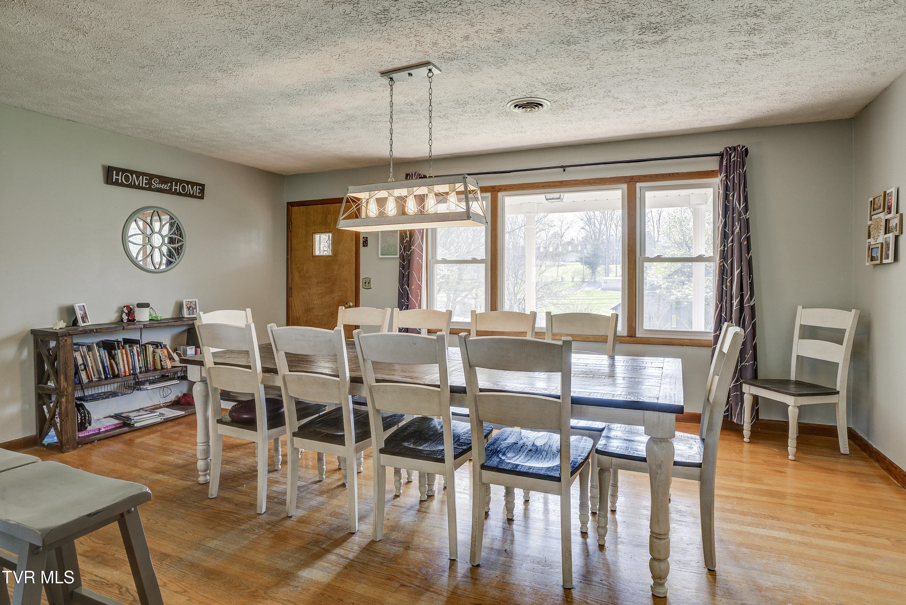 247 Cedar Point Road Johnson City, TN 37615 - Photo 6 of 90 CedarPoint--3