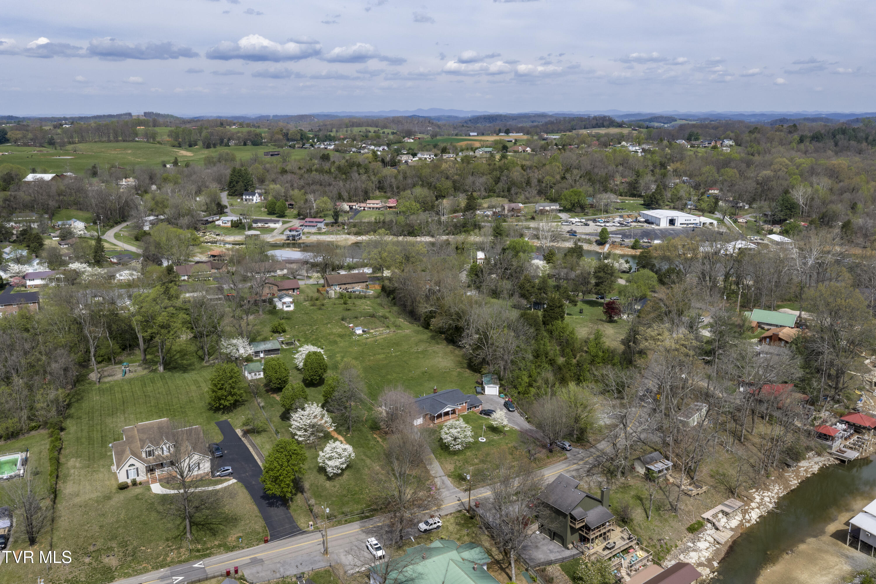 247 Cedar Point Road Johnson City, TN 37615 - Photo 81 of 90 CedarPoint-aerials-8
