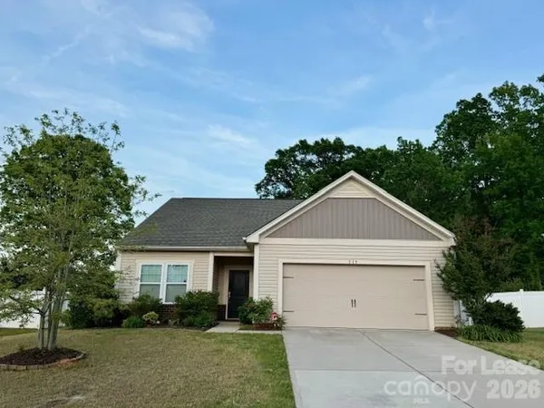 $1,995 | 515 Smokehouse Lane, Unit 73, Albemarle, NC 28001