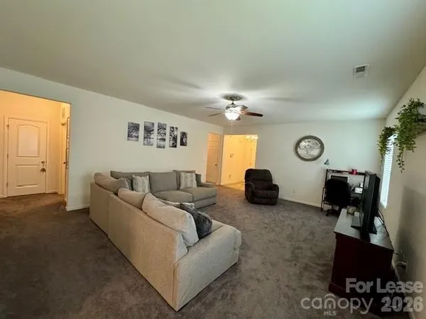 $1,995 | 515 Smokehouse Lane, Unit 73, Albemarle, NC 28001
