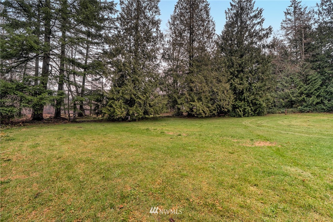 1757 Southwest Young Road Port Orchard, WA 98367 - Photo 18 of 19 Gallery Image 18