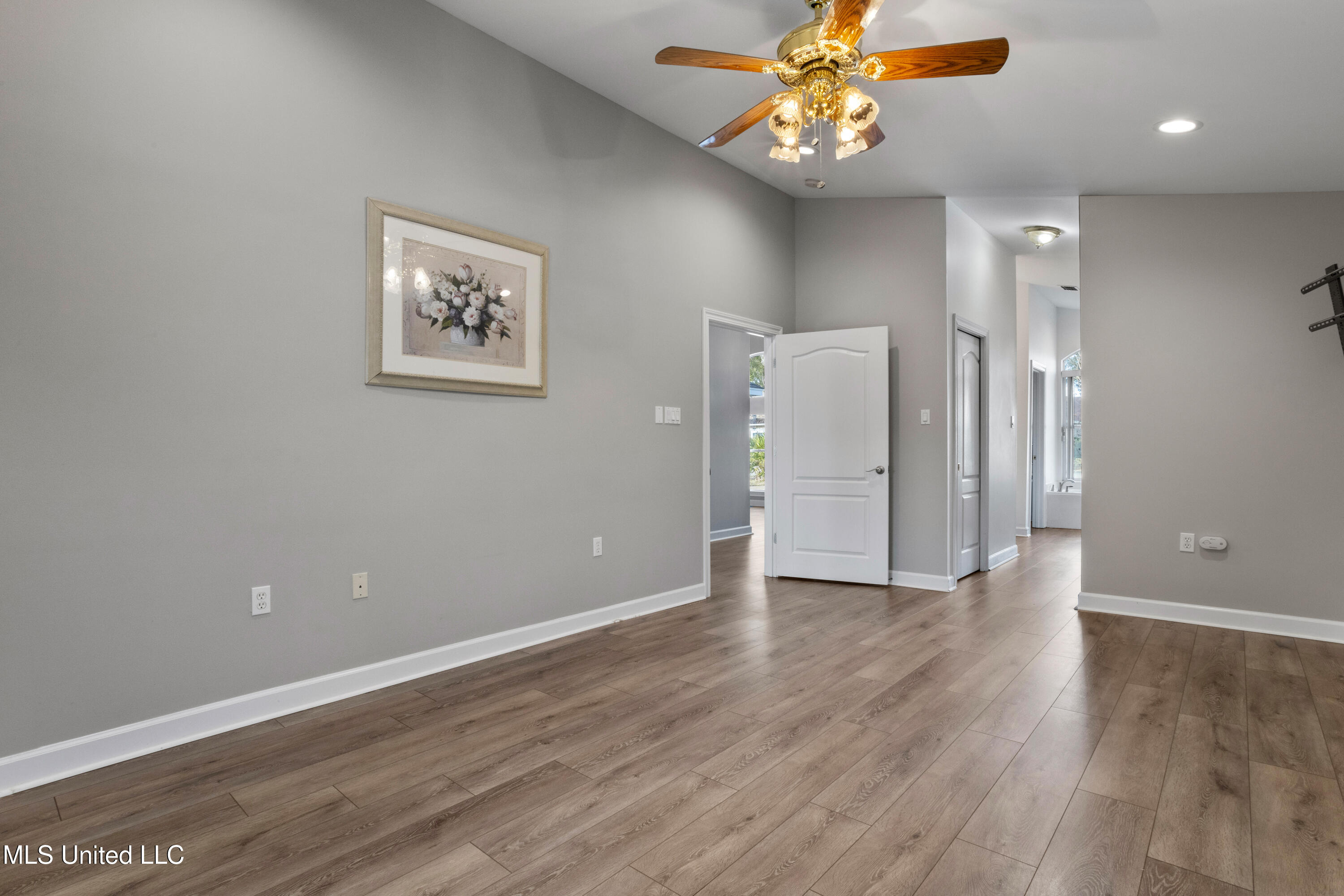 2559 Rue Palafox Biloxi, MS 39531 - Photo 21 of 34 0021 (3)