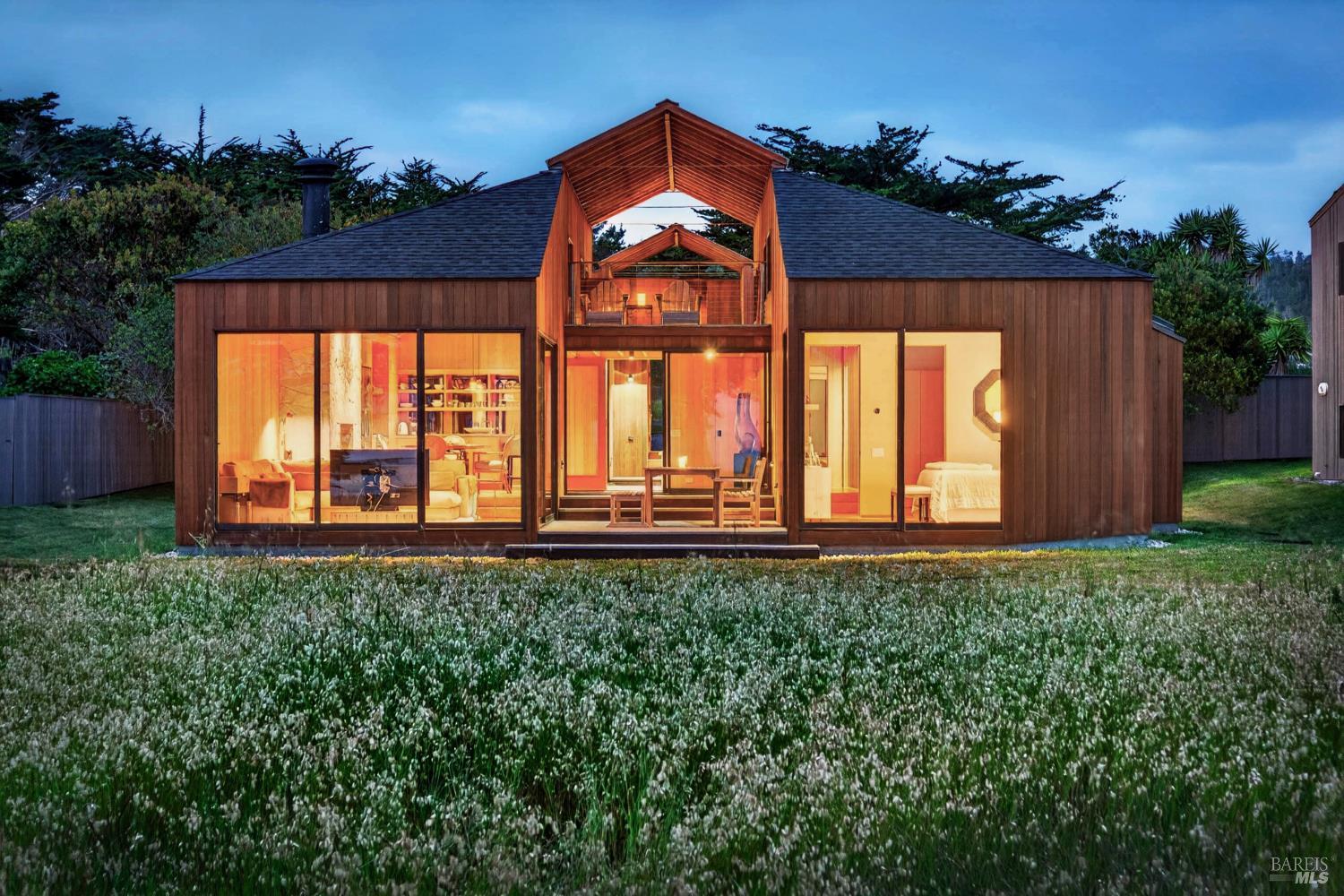 233 Solstice The Sea Ranch, CA 95497 - Photo 88 of 90 Back of house at twilight