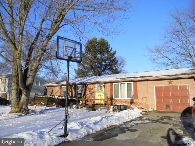 1963 Adair Road Windsor, PA 17366 - Photo 3 of 33