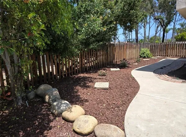$5,200 | 23921 Copenhagen Street, Mission Viejo, CA 92691