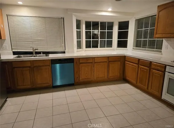 $5,200 | 23921 Copenhagen Street, Mission Viejo, CA 92691