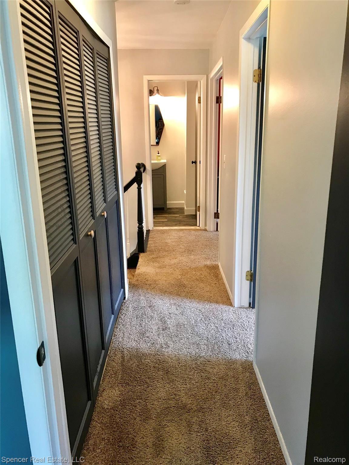 1488 Saddle Lane Rochester, MI 48306 - Photo 14 of 21 C2909962-904B-42C4-B814-B54AF79B8F6C.jpeg