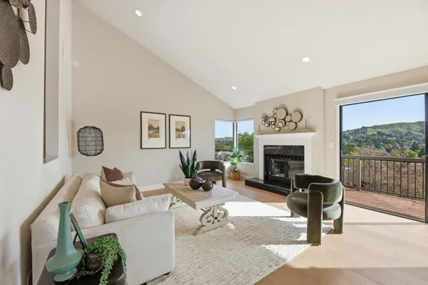 $2,150,000 | 118 Merion Terrace, Moraga, CA 94556