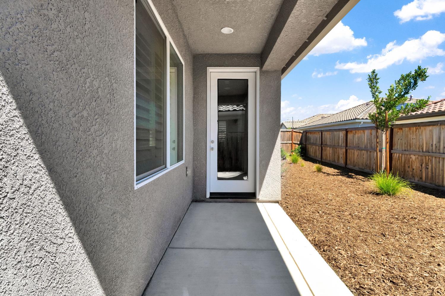 642 Stone Crest Avenue Madera, CA 93636 - Photo 27 of 38