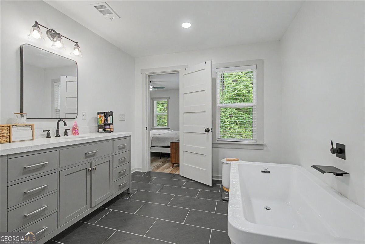 2356 5 Points Road Waco, GA 30182 - Photo 35 of 50