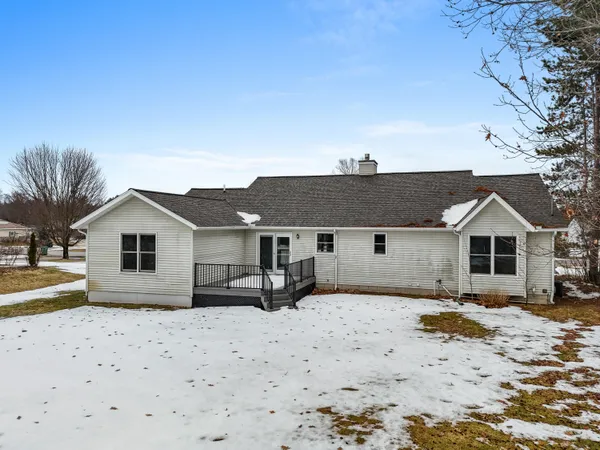 $389,000 | 4327 Benson Road, Cadillac, MI 49601
