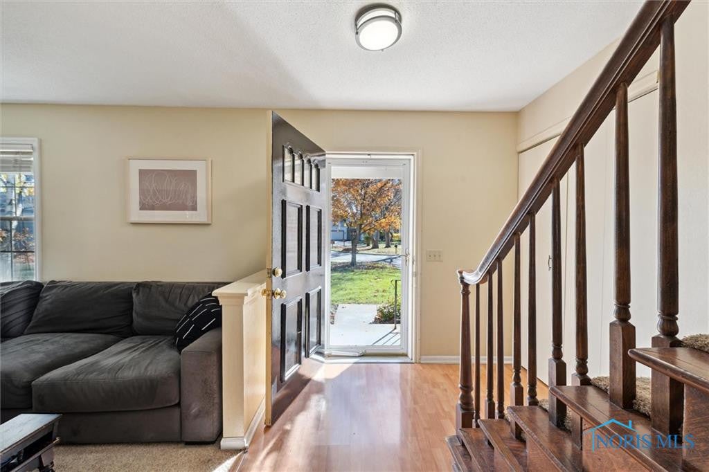 885 Mill Road Perrysburg, OH 43551 - Photo 4 of 33 Photo 4