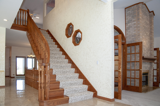201 East Army Trail Road Bartlett, IL 60103 - Photo 15 of 59 a view of entryway