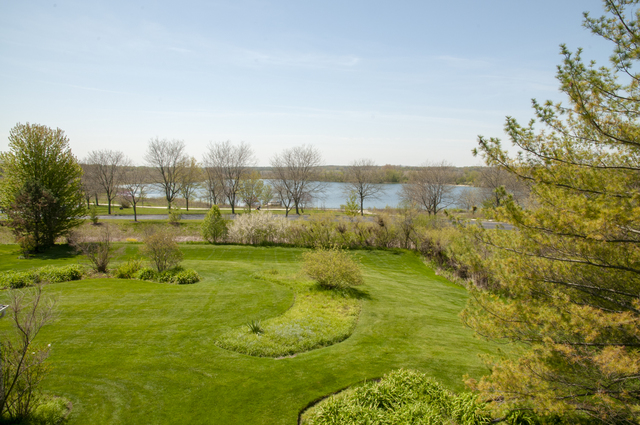 201 East Army Trail Road Bartlett, IL 60103 - Photo 26 of 59