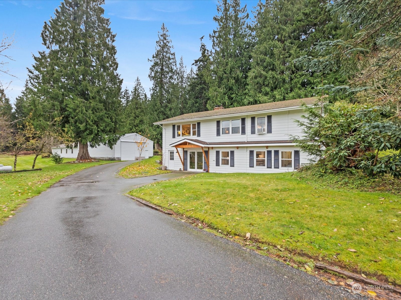 4965 Wilkinson Road Langley, WA 98260 - Photo 2 of 40 Gallery Image 2