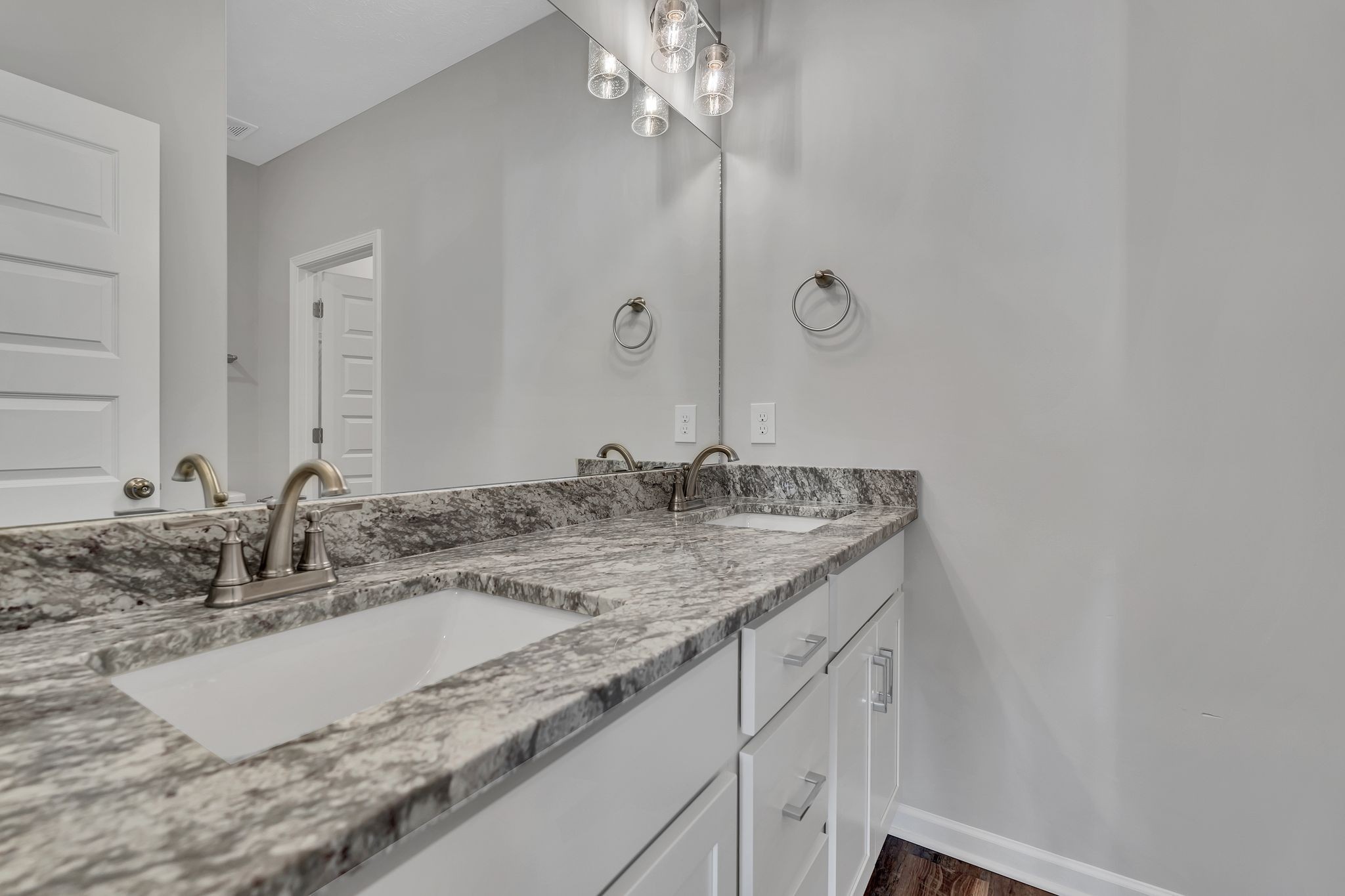 113 Creek Wood Road Manchester, TN 37355 - Photo 19 of 34