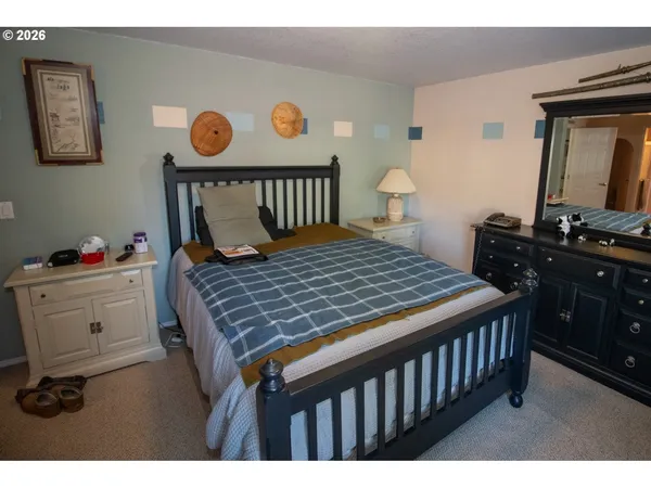 $389,000 | 136 43rd Way, Florence, OR 97439