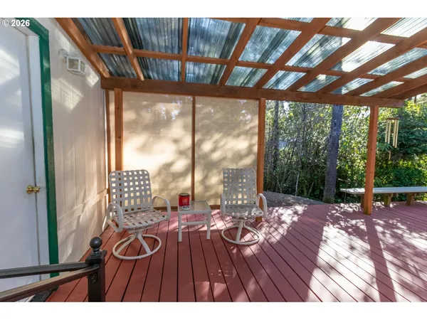 $389,000 | 136 43rd Way, Florence, OR 97439