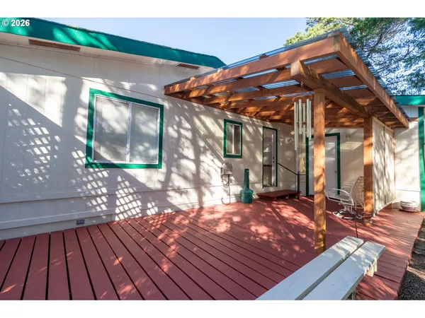 $389,000 | 136 43rd Way, Florence, OR 97439