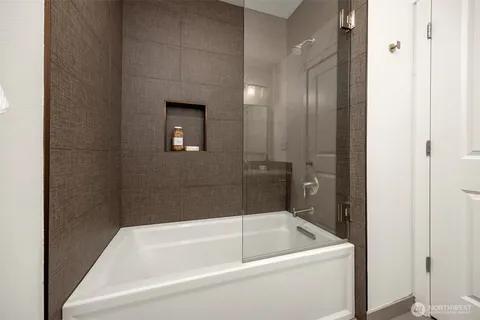 $838,000 | 2211 Northeast Natalie Way, Issaquah, WA 98029