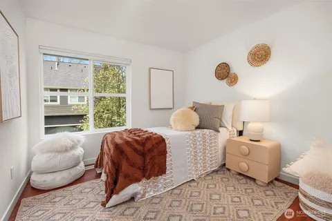 $838,000 | 2211 Northeast Natalie Way, Issaquah, WA 98029