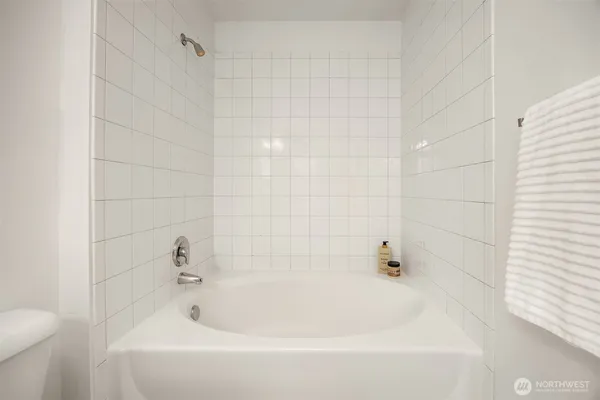 a bathroom with a bathtub