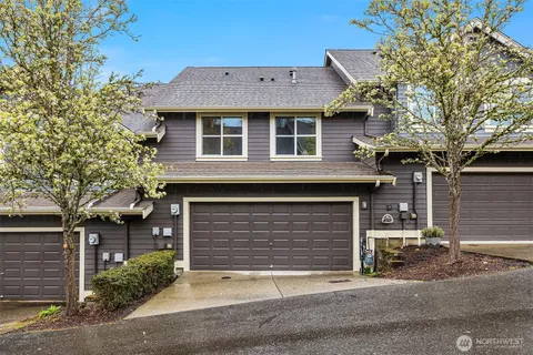 $838,000 | 2211 Northeast Natalie Way, Issaquah, WA 98029