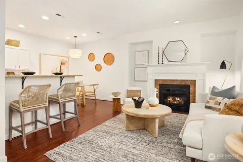 $838,000 | 2211 Northeast Natalie Way, Issaquah, WA 98029