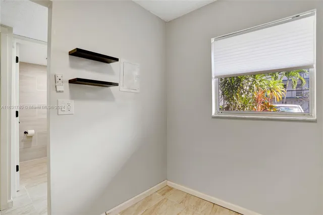 $79,999 | 3160 Holiday Springs Boulevard, Unit 7104, Margate, FL 33063