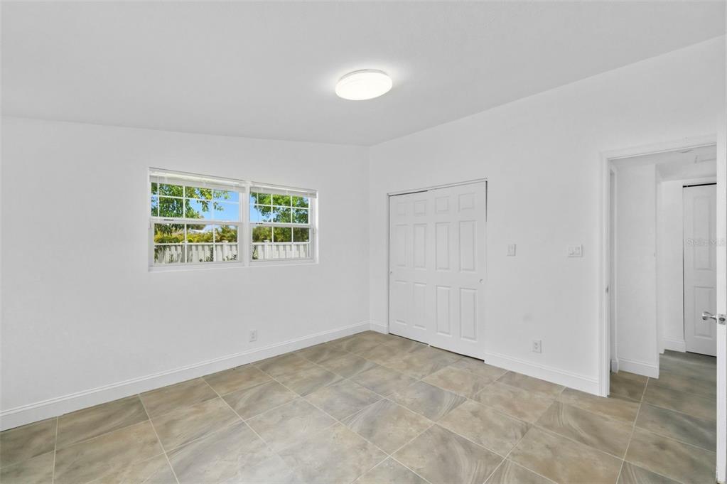 3325 West Shell Point Road Ruskin, FL 33570 - Photo 15 of 22